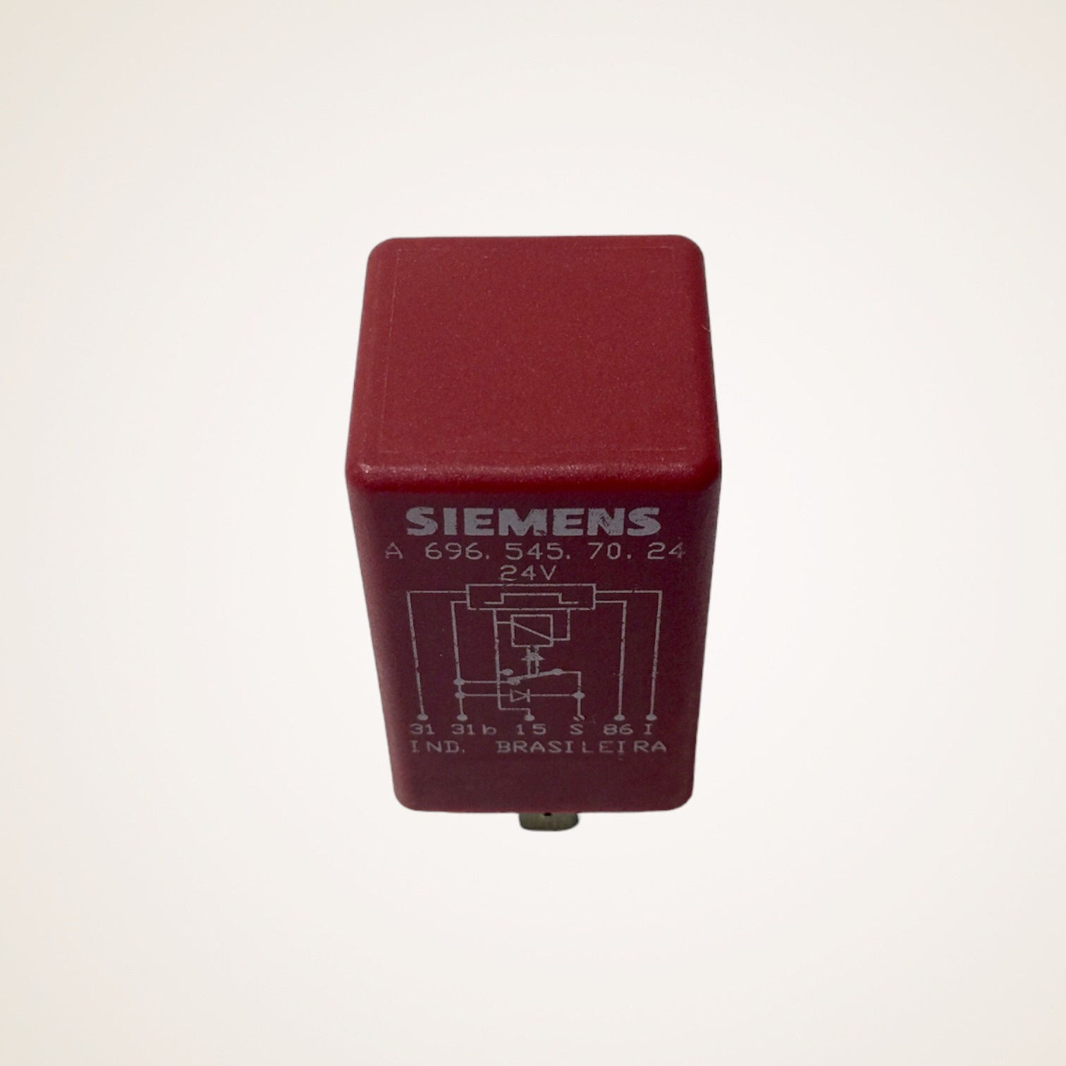RELE LIMPADOR PARA-BRISA 24V 6 TERMINAIS - A6965457024 - SIEMENS