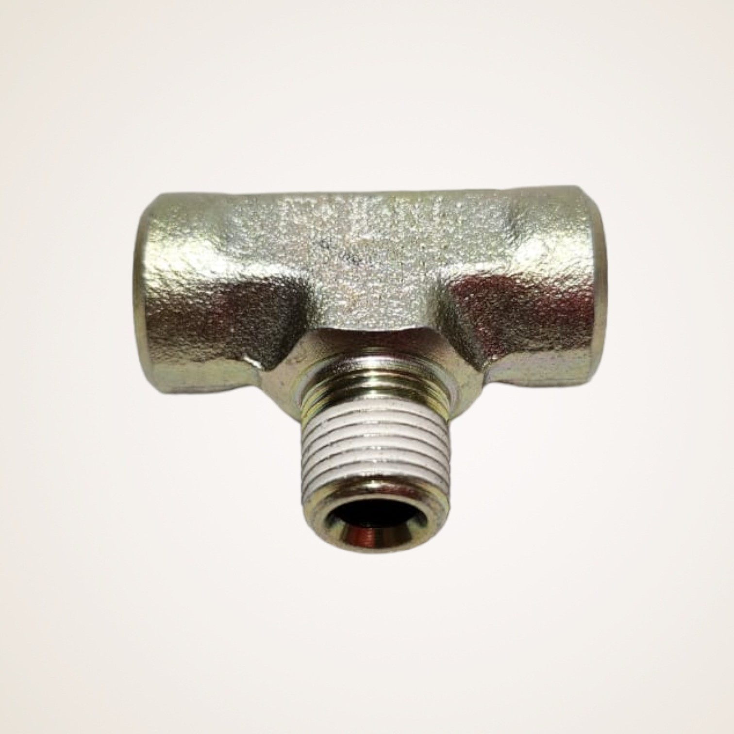 CONECTOR DE ACO "T" TRANSMISSAO RT8908LL RTLOF12913A-14713A - 2U0323749 - IMPORTADO