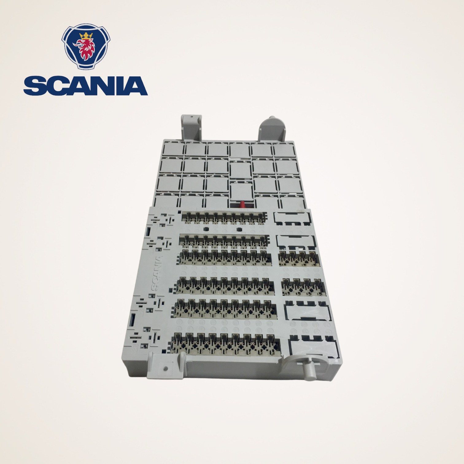 UNIDADE ELETRICA CENTRAL PARA FUSIVEIS ORIGINAL SERIE P-G-R-T P2 - 1775796 - SCANIA