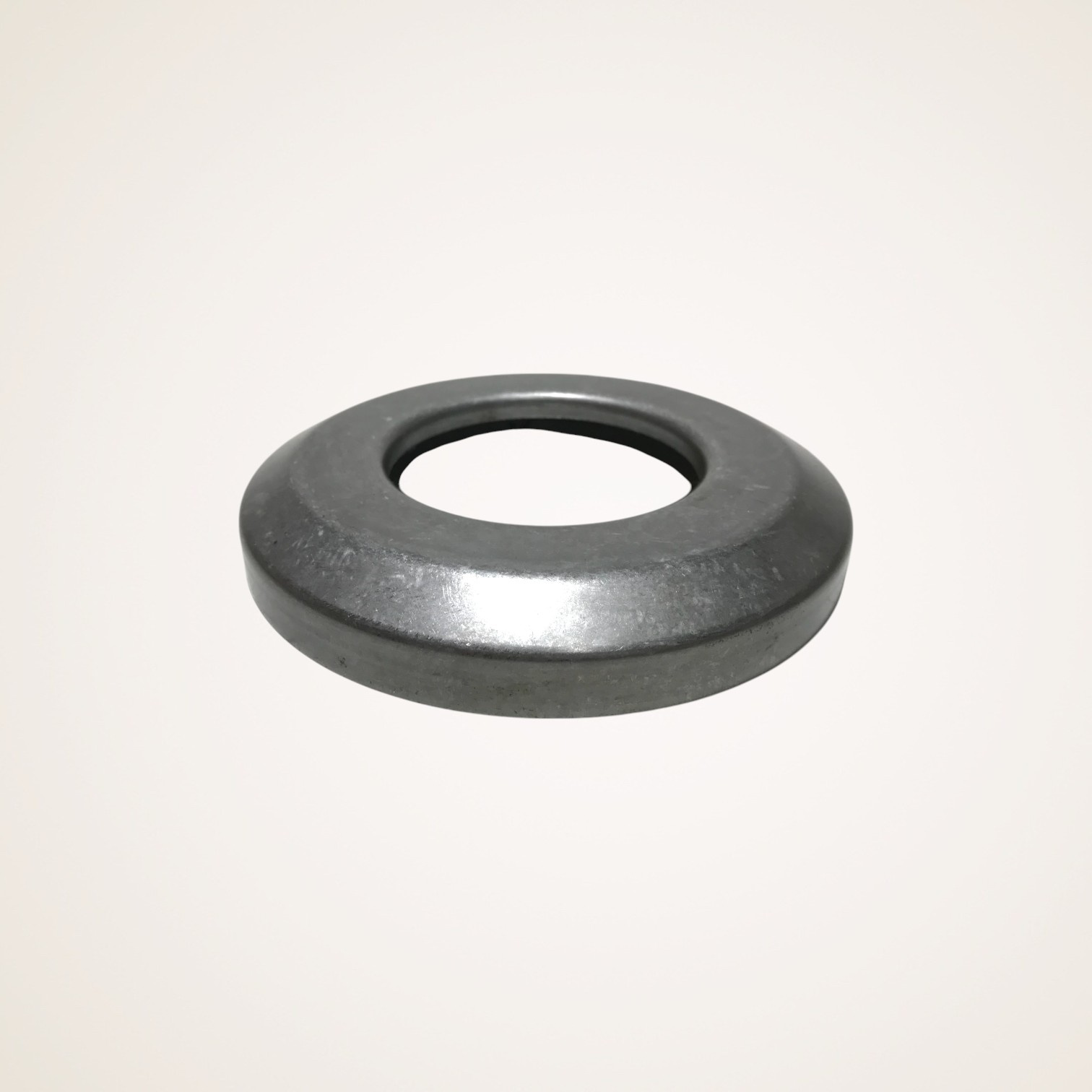 DEFLETOR DE PO RETENTOR FLANGE PINHAO MS155-158-240-245-248 - 2Z0521339B - AXLE TECH