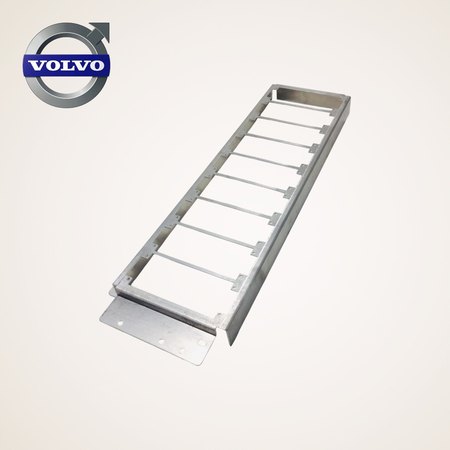 MOLDURA BASE ALUMINIO PARA CENTRAL ELETRICA ONIBUS B9S - 21399190 - VOLVO