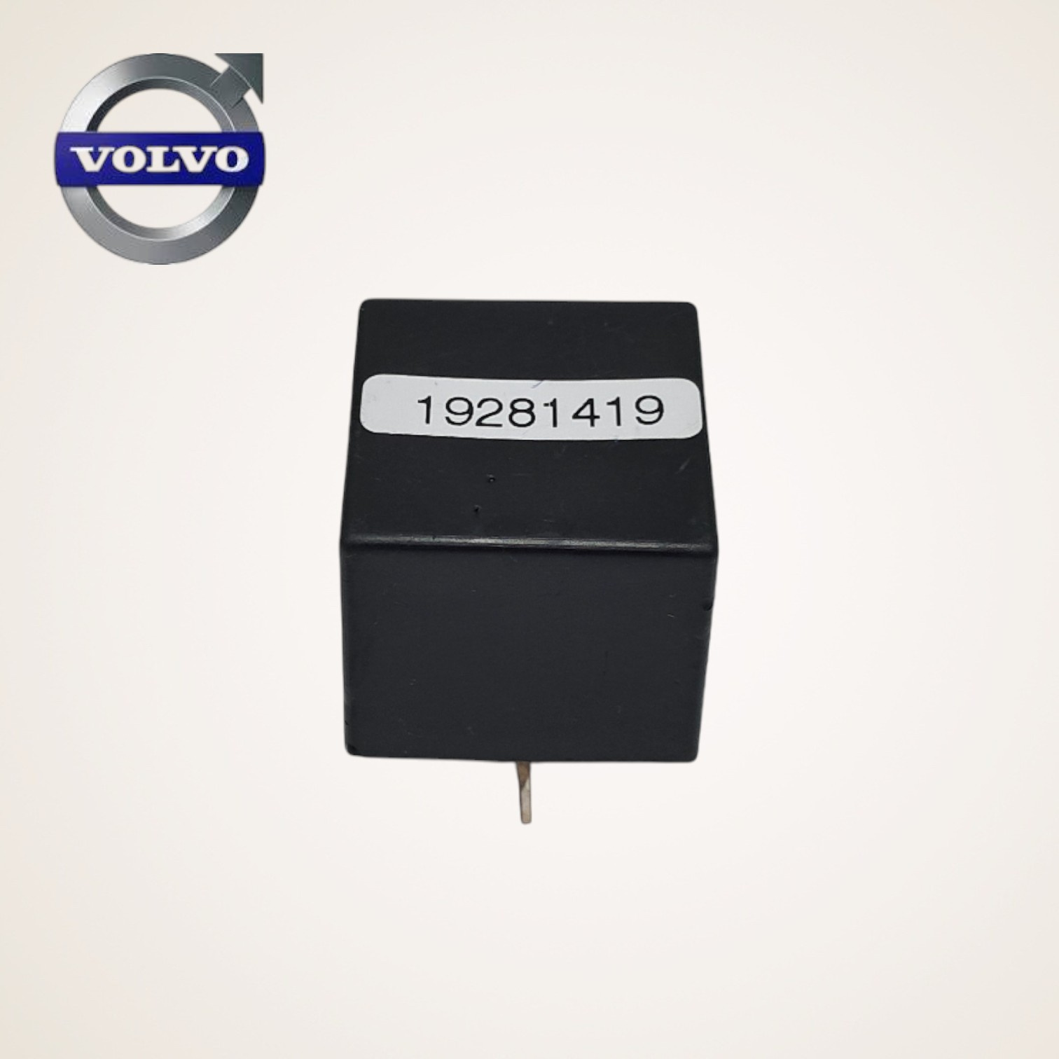 RELE DIODO AUTOMOTIVO 3X6A 1000V 5 TERMINAIS ORIGINAL - 19281419 - VOLVO