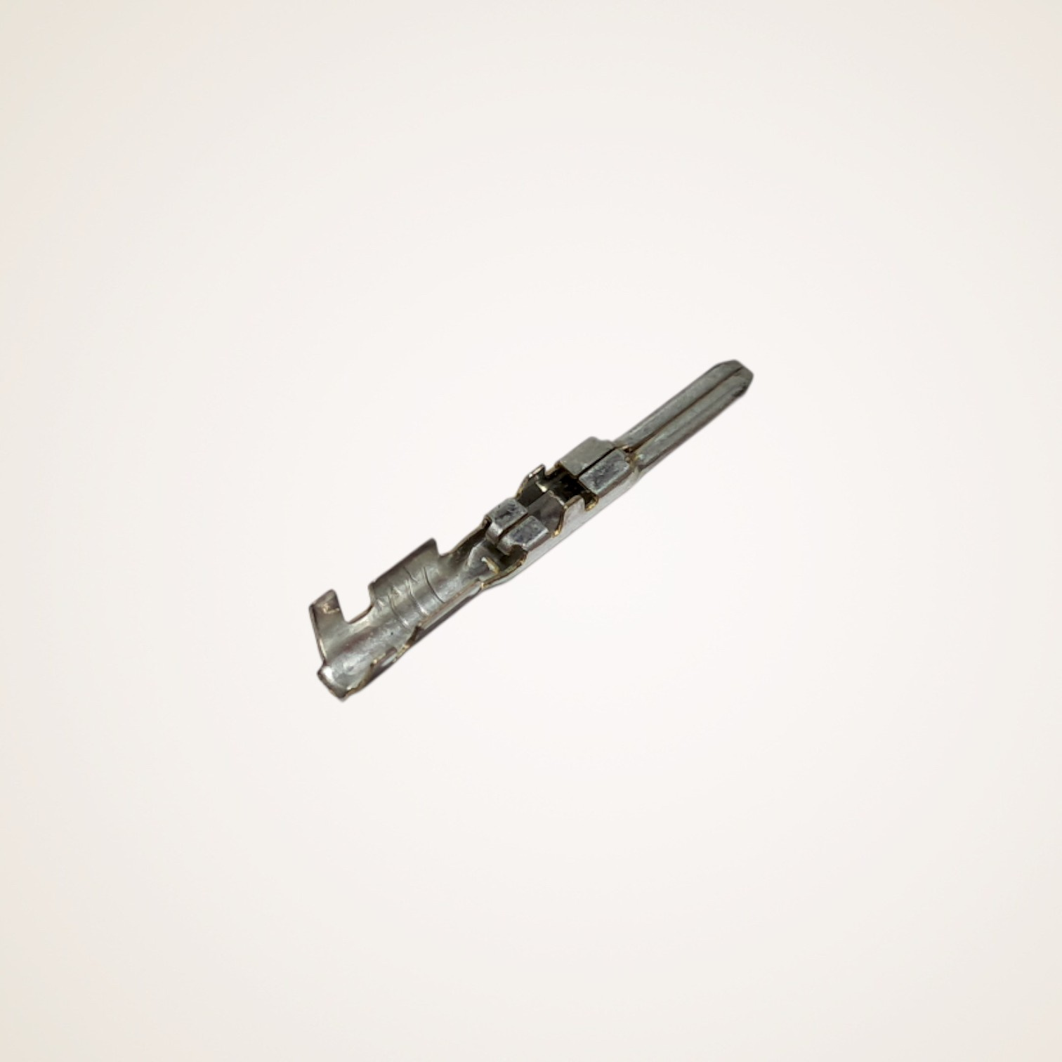TERMINAL AUTOMOTIVO ESTANHADO MACHO PARA FIO 0.5 A 1.25MM² - 8230-4282 - SUMITOMO